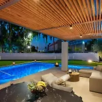 빌라 Alma Luxury