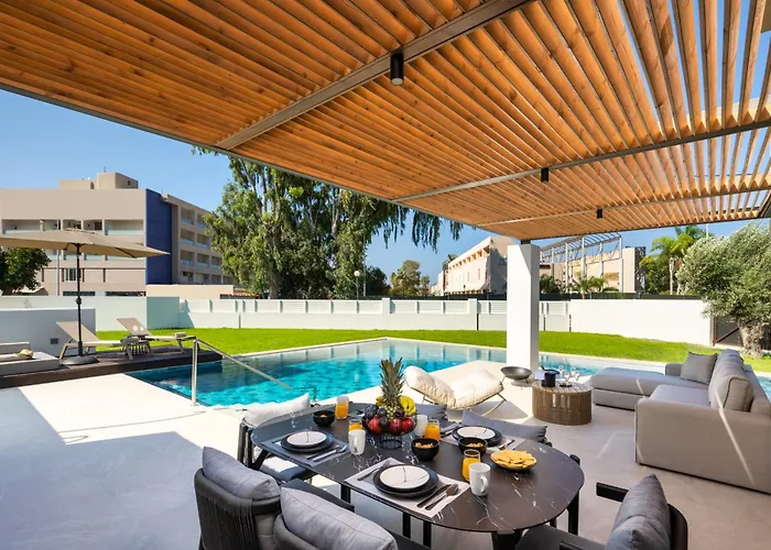 Alma Luxury إياليسوس