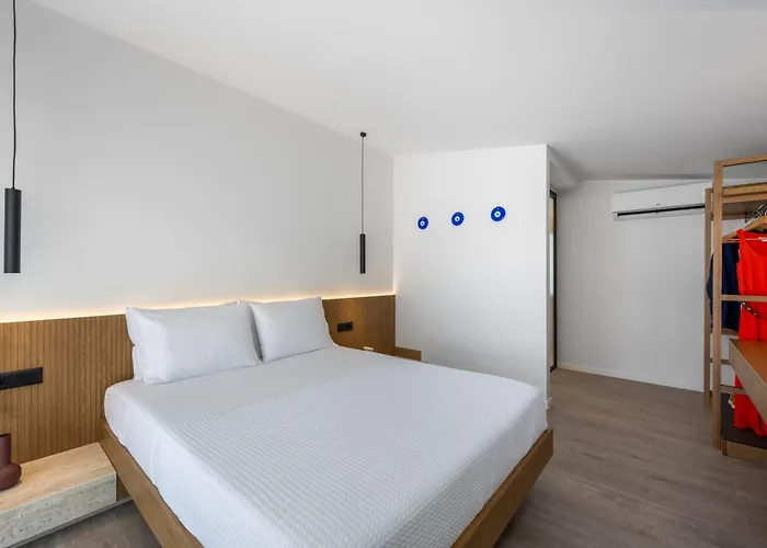 فيلة Alma Luxury