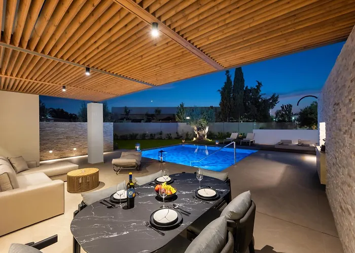 Alma Luxury إياليسوس