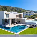 Alma Luxury Villa