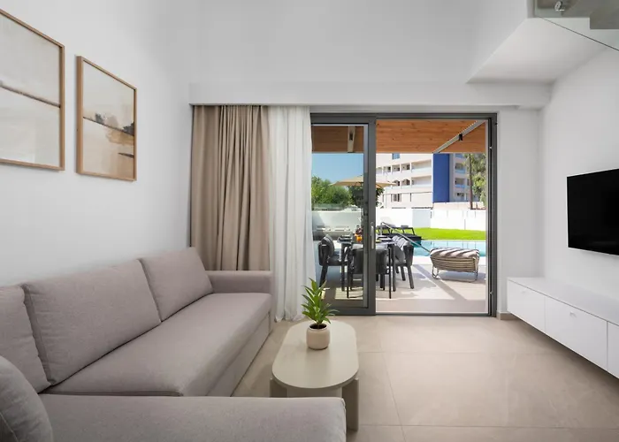 Вилла Alma Luxury *